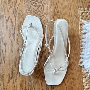 Studio Amelia heel flip flop